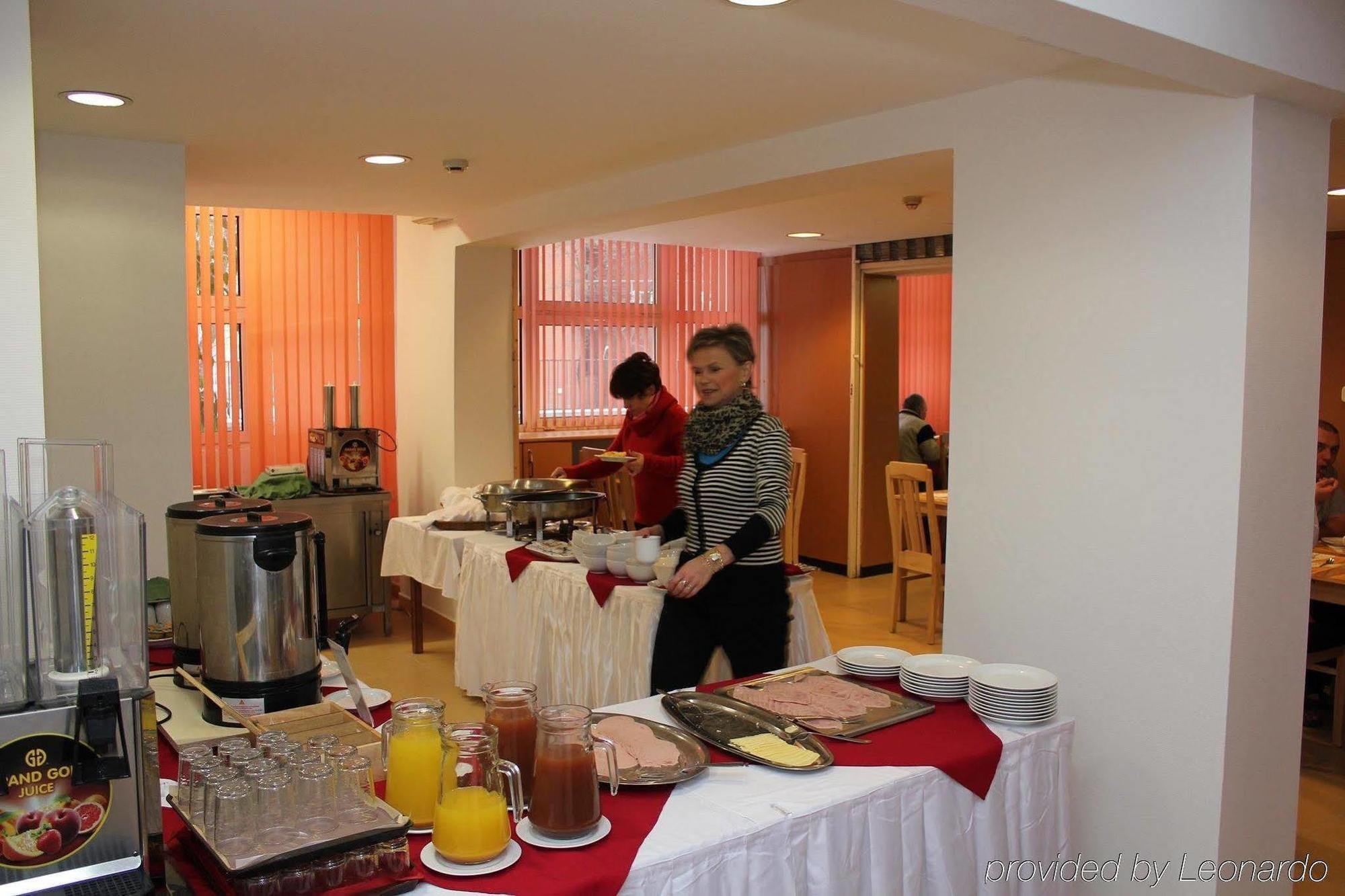 בודפשט Hotel Pest Inn מסעדה תמונה