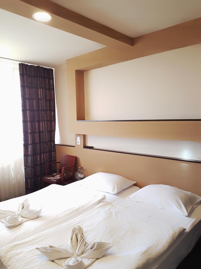בודפשט Hotel Pest Inn מראה חיצוני תמונה