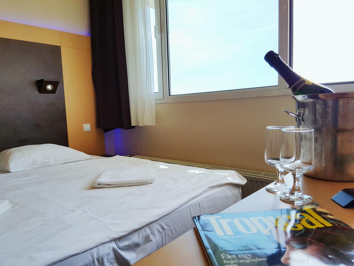 בודפשט Hotel Pest Inn מראה חיצוני תמונה