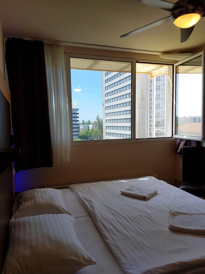 בודפשט Hotel Pest Inn מראה חיצוני תמונה