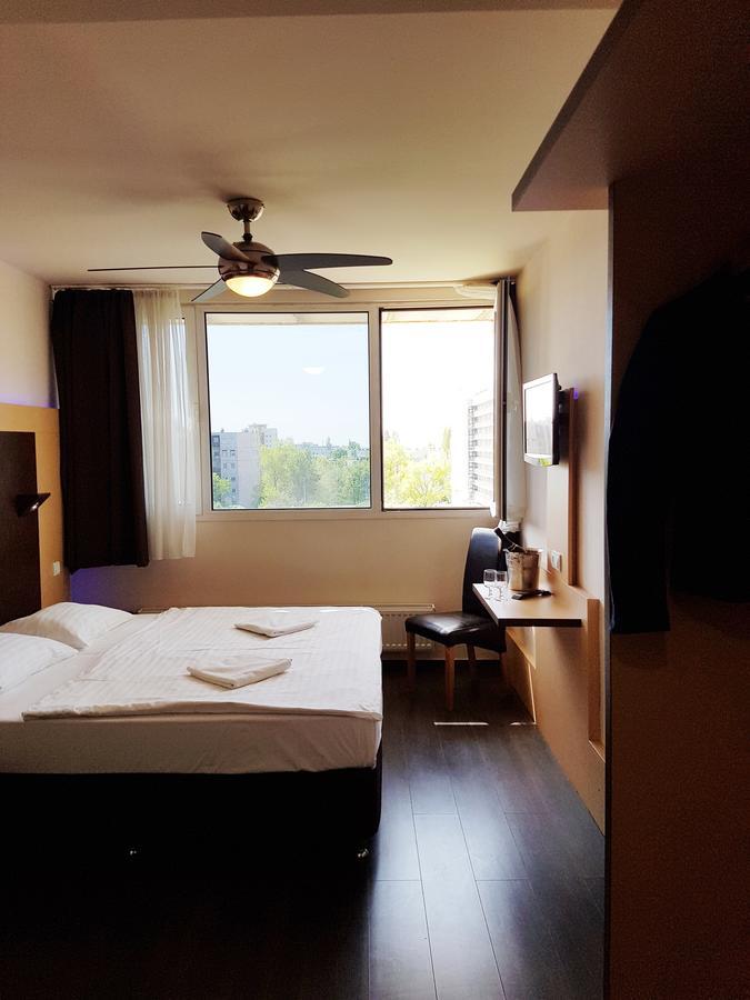 בודפשט Hotel Pest Inn מראה חיצוני תמונה