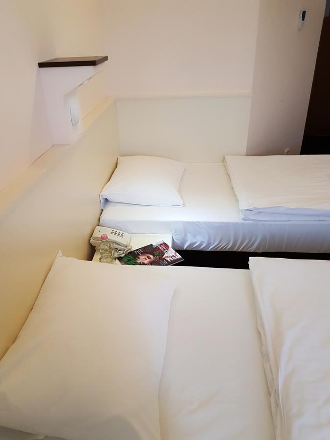בודפשט Hotel Pest Inn מראה חיצוני תמונה